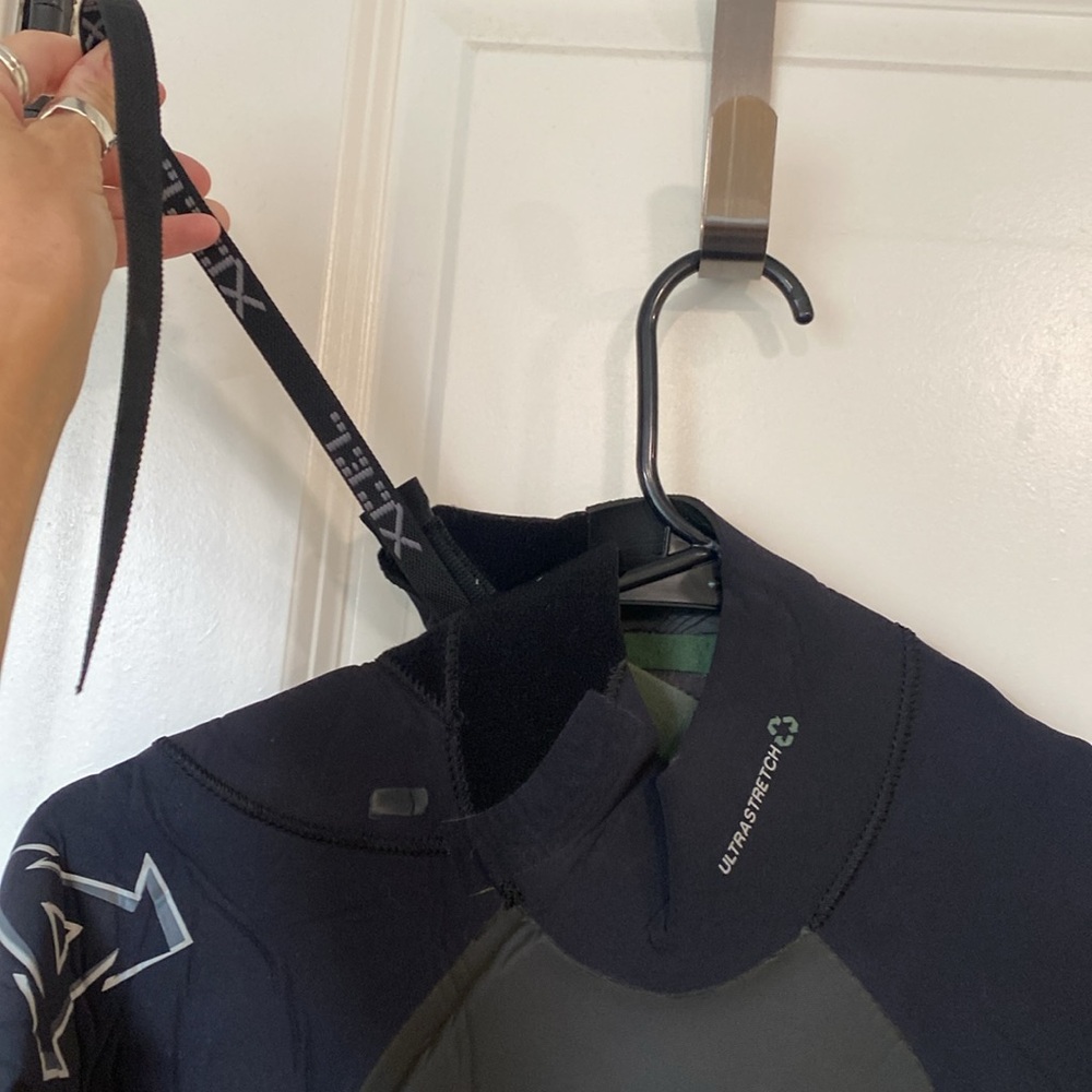 Xcel Black Wetsuit View 6